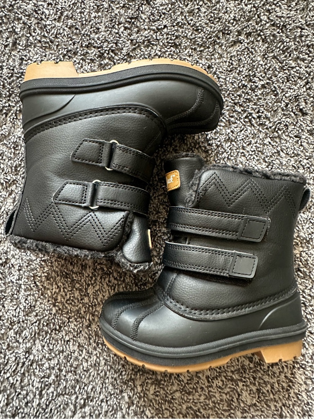 Cat & Jack Black and Tan Kids Waterproof Winter Boots Size 9 Toddler
